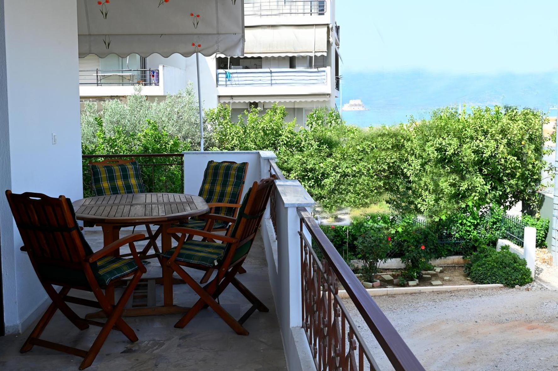 Twins Apartment Nafplion Exteriör bild
