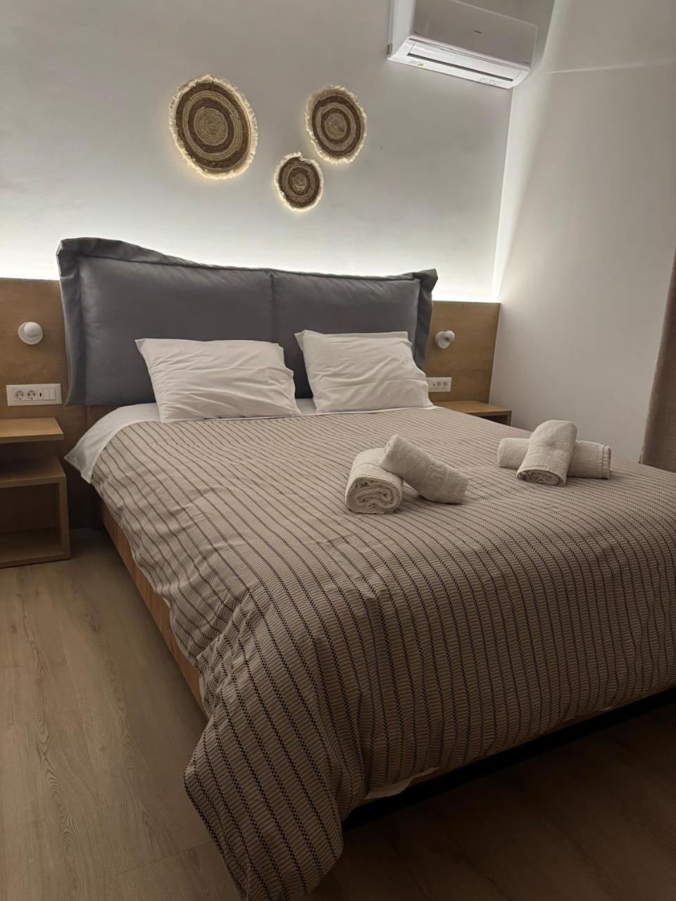 Twins Apartment Nafplion Exteriör bild