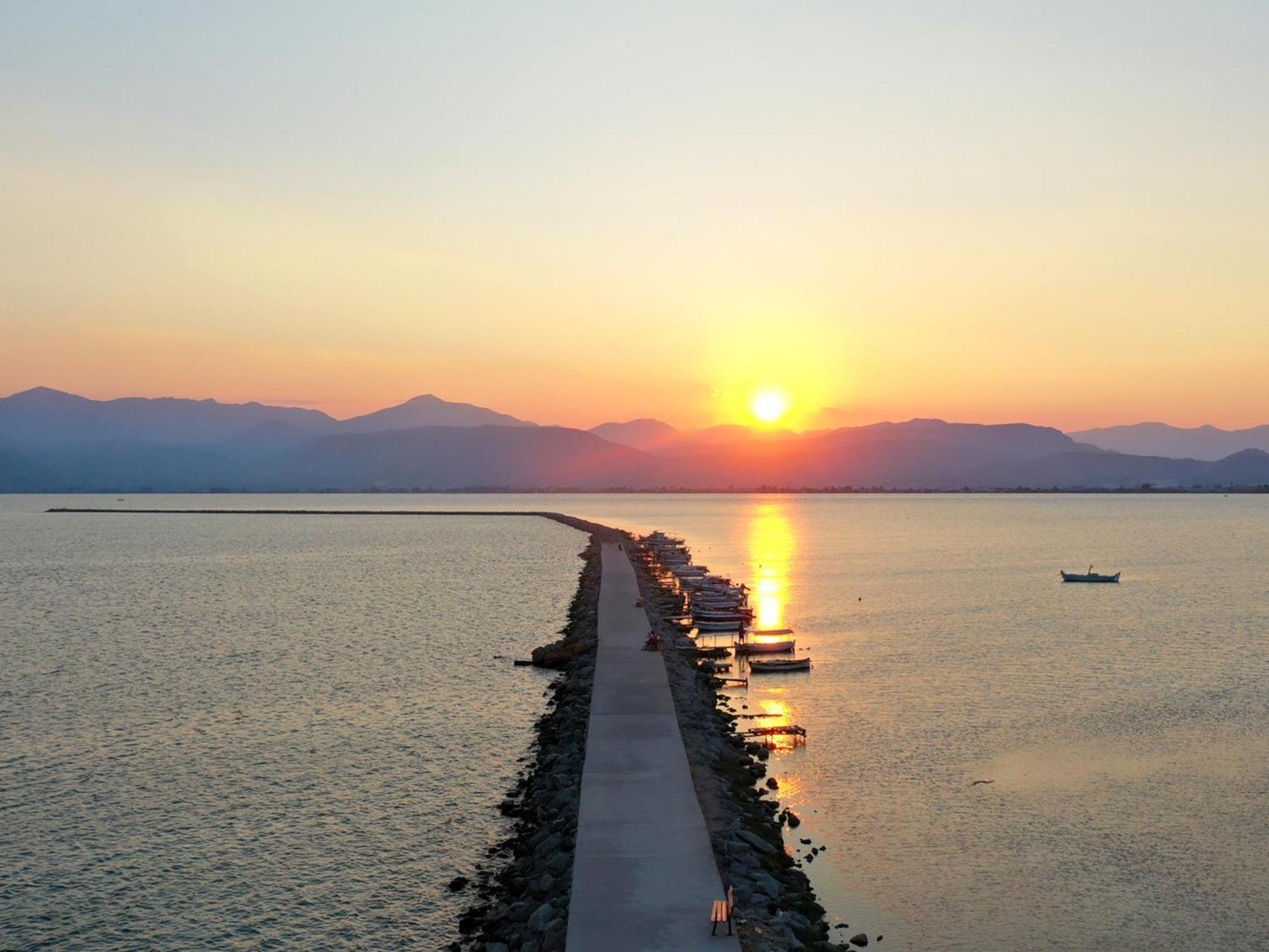 Twins Apartment Nafplion Exteriör bild